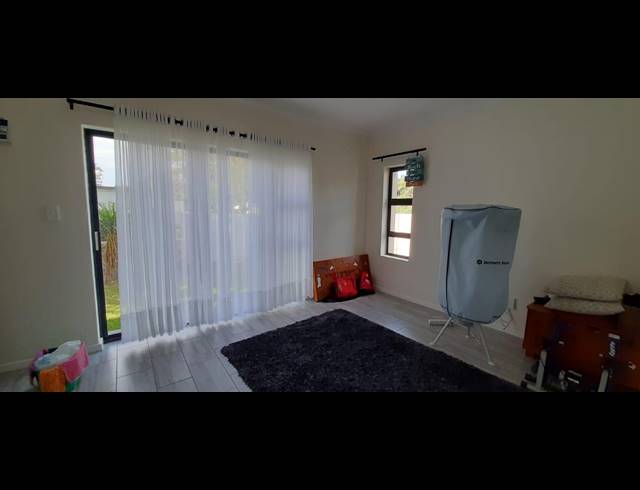 1 BEDROOM TOWNHOUSE RENTED IN MOUNT PLEASANT